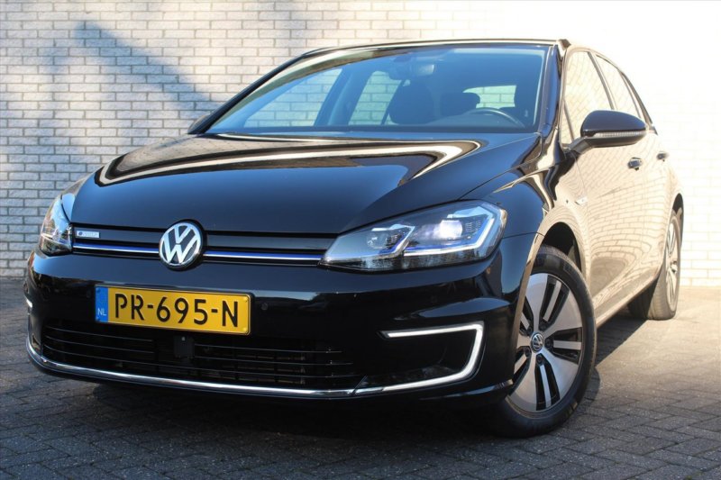 volkswagengolfviiegolf136pk5dautaccvirtualcockpi1.jpg